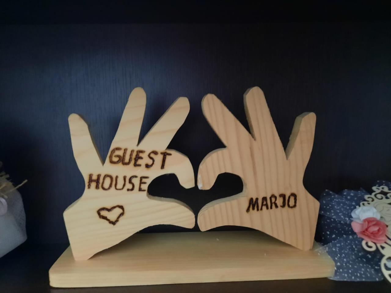 Guest House Marjo Berat Luaran gambar