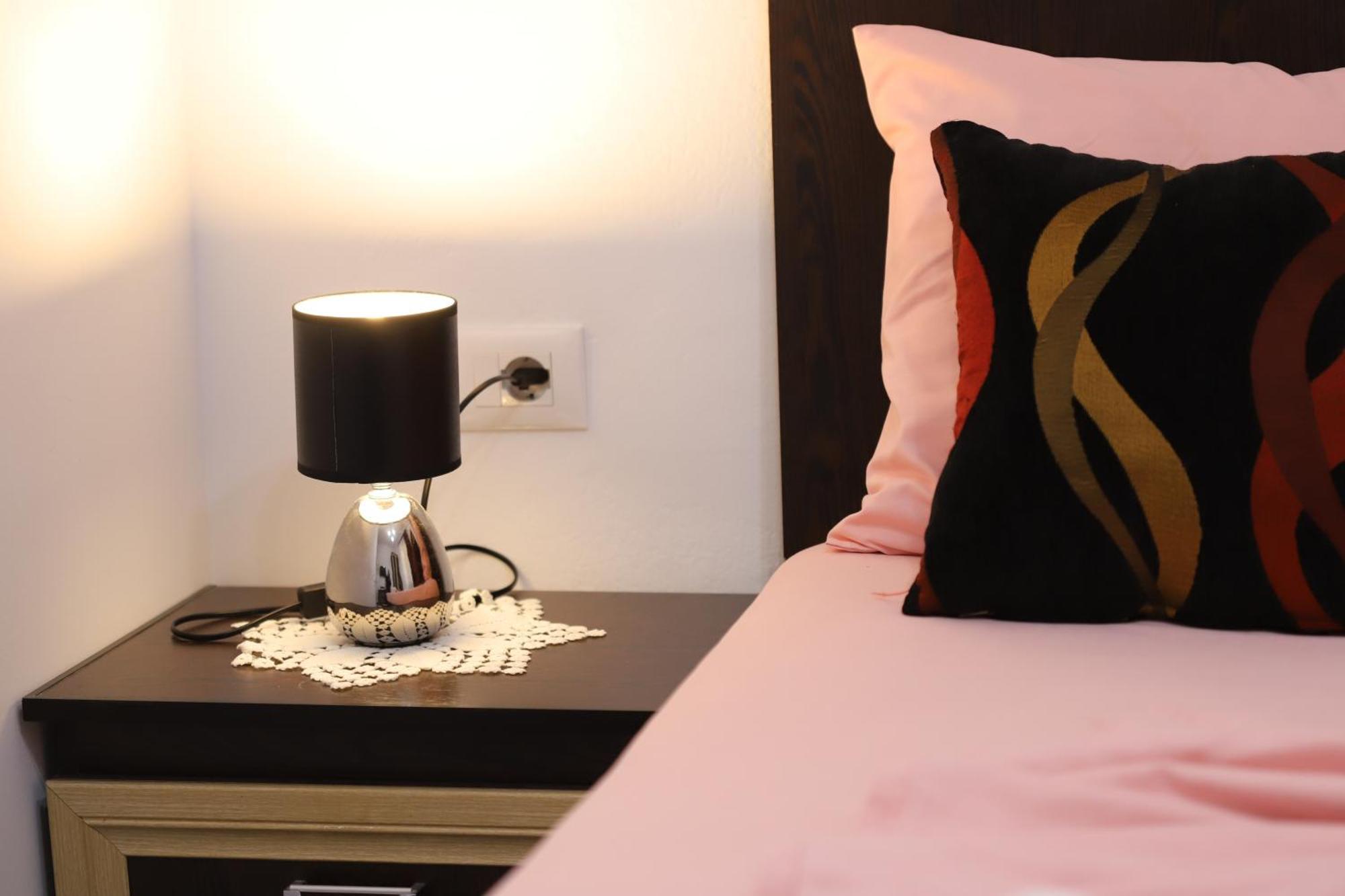 Guest House Marjo Berat Luaran gambar