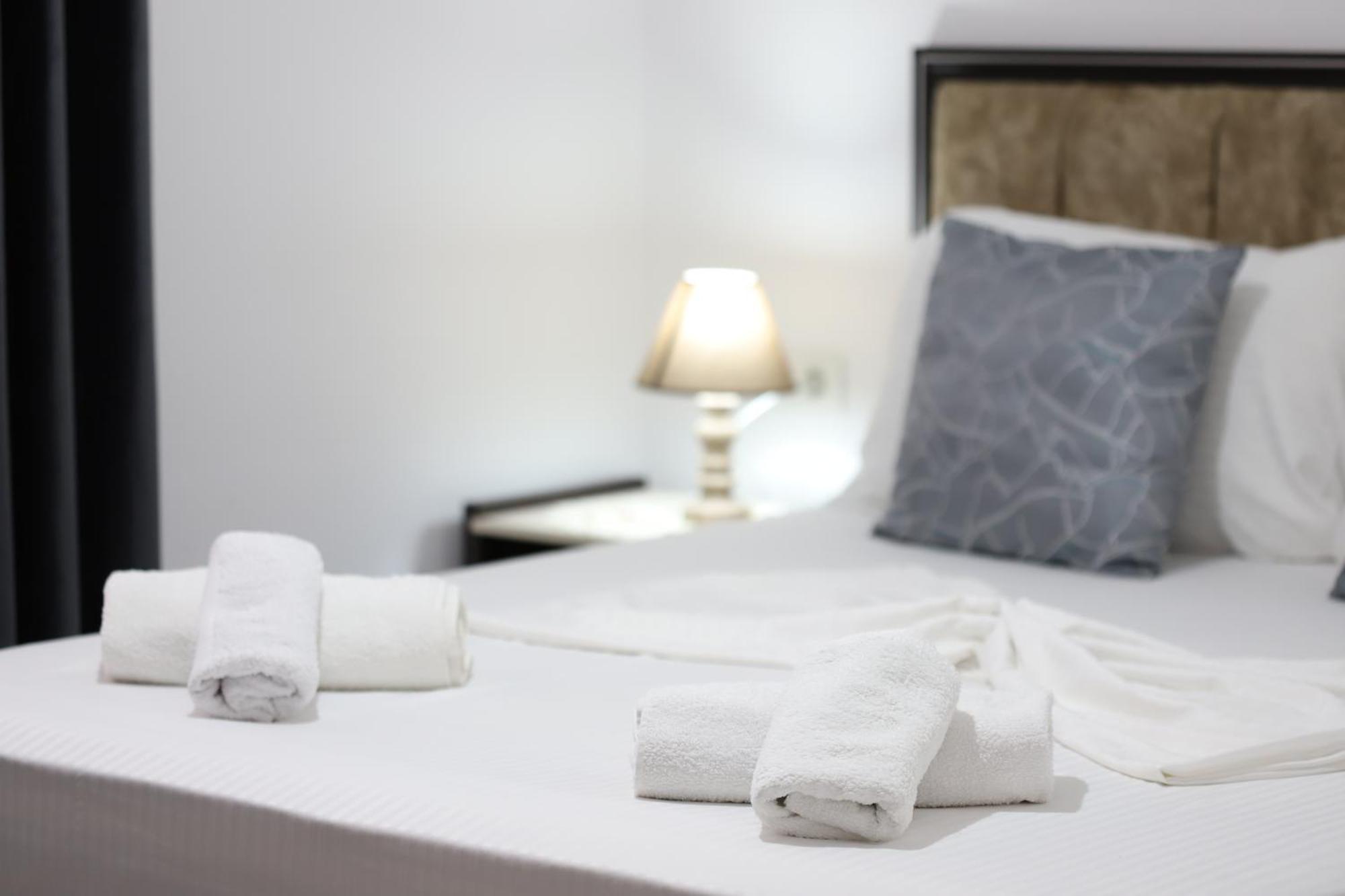 Guest House Marjo Berat Luaran gambar